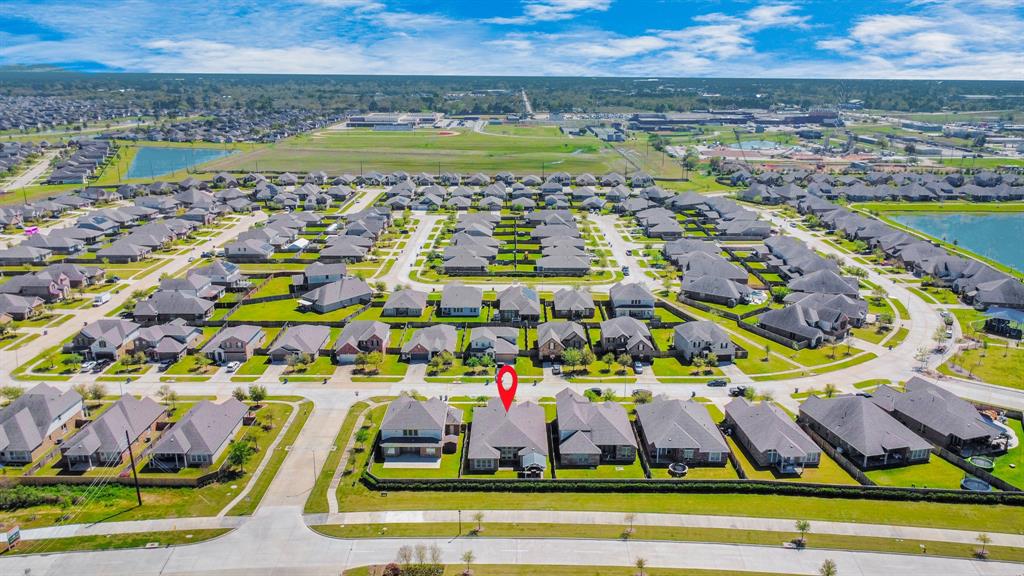 7006 Water Glen Lane, Manvel, Texas image 47