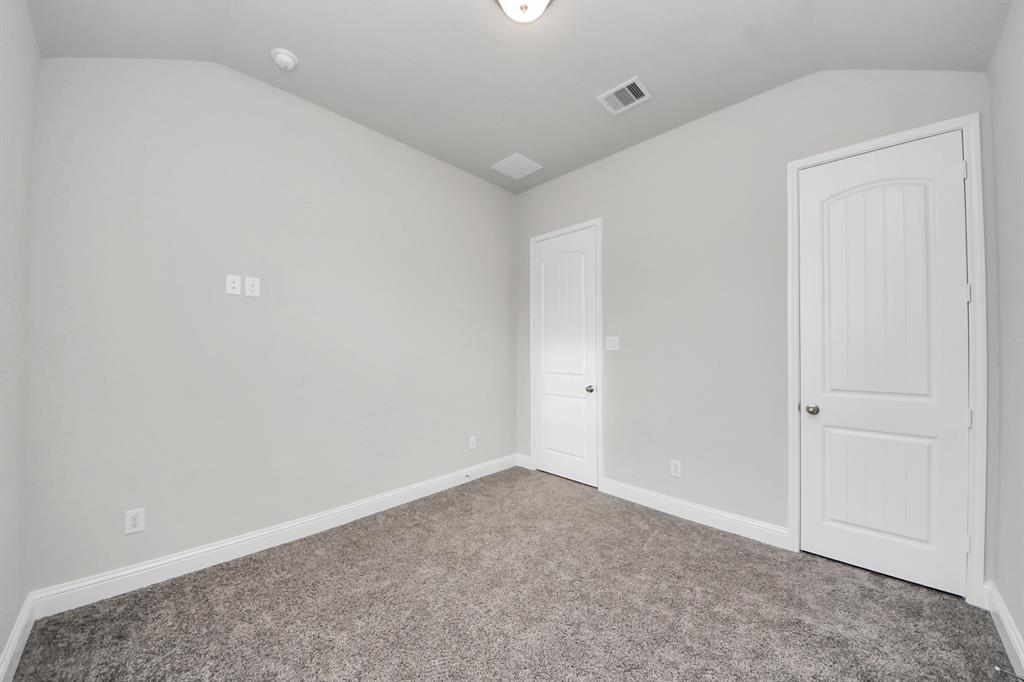 7006 Water Glen Lane, Manvel, Texas image 12
