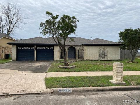 402 Boone Court Deer Park TX 77536