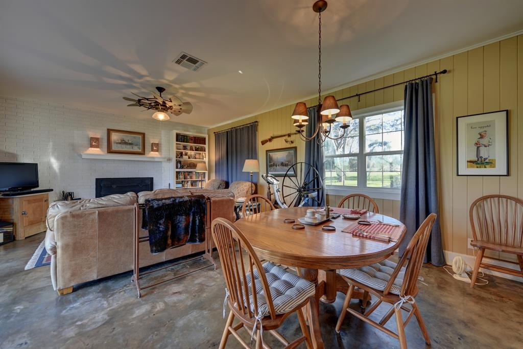 500 Artesian Park Lane, Brenham, Texas image 22