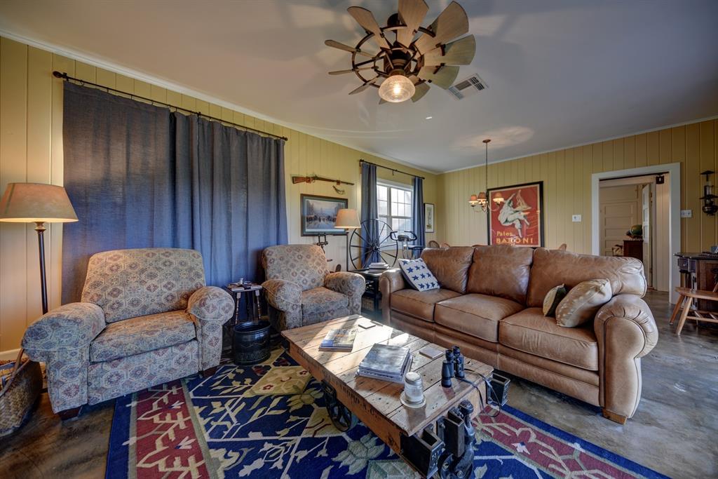 500 Artesian Park Lane, Brenham, Texas image 20