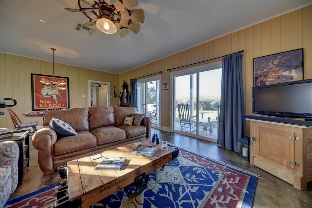 500 Artesian Park Lane, Brenham, Texas image 19