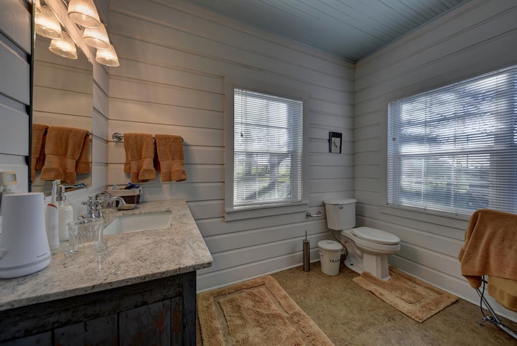 500 Artesian Park Lane, Brenham, Texas image 38