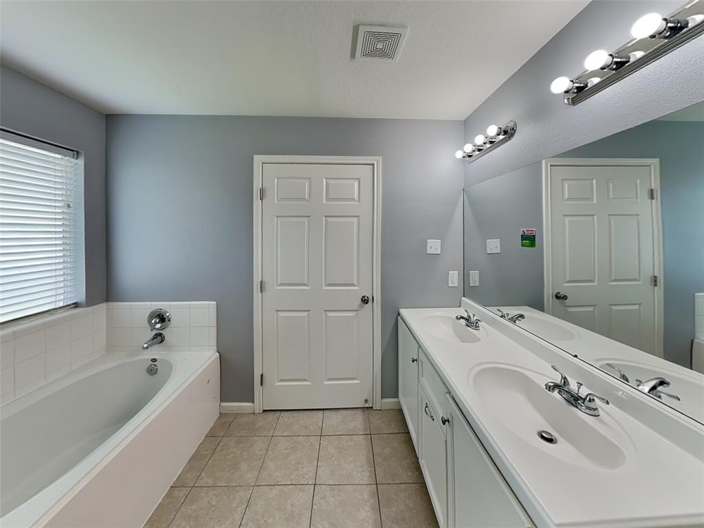 422 Magnolia Way, League City, Texas image 8