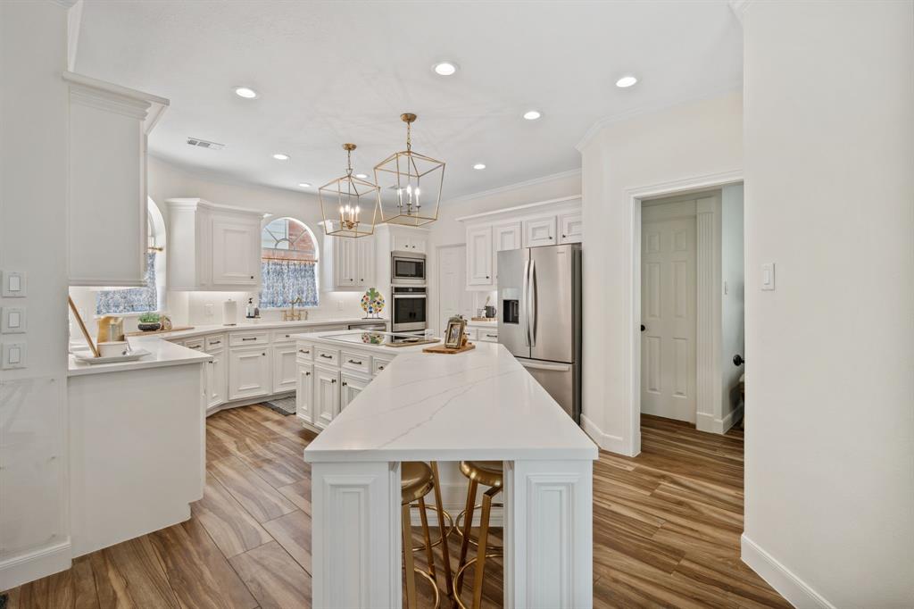 1927 Windy Green Drive, Kingwood, Texas image 11