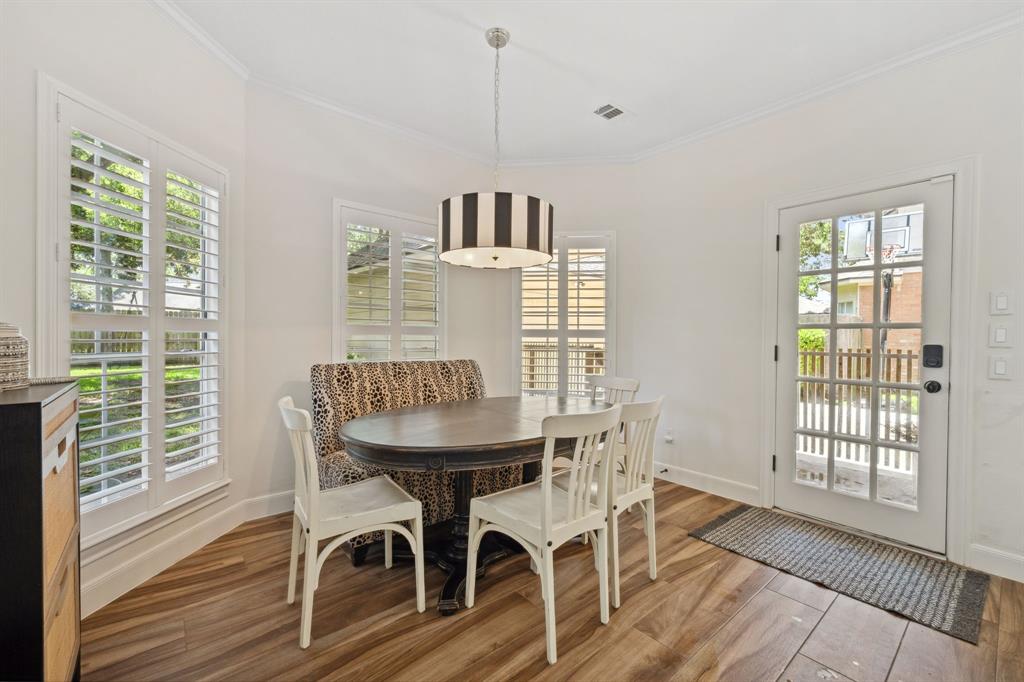1927 Windy Green Drive, Kingwood, Texas image 13
