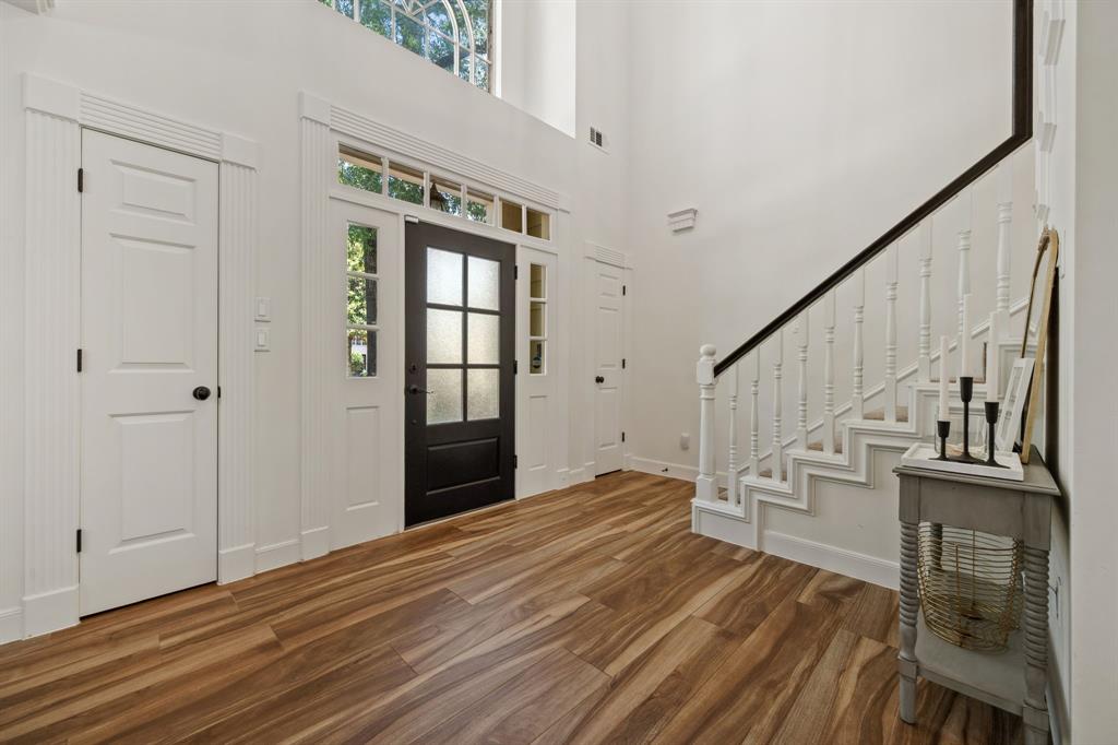 1927 Windy Green Drive, Kingwood, Texas image 4