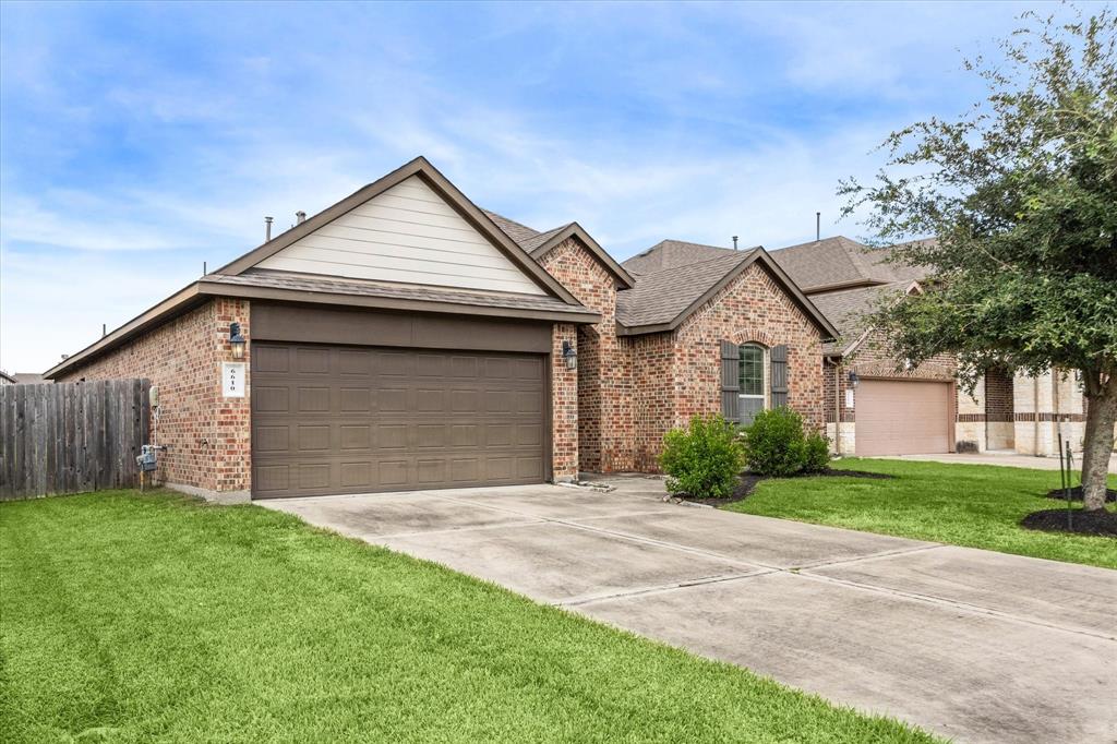 Rosenberg, Texas 77471, United States, 4 Bedrooms Bedrooms, ,2 BathroomsBathrooms,Residential,Active,147520