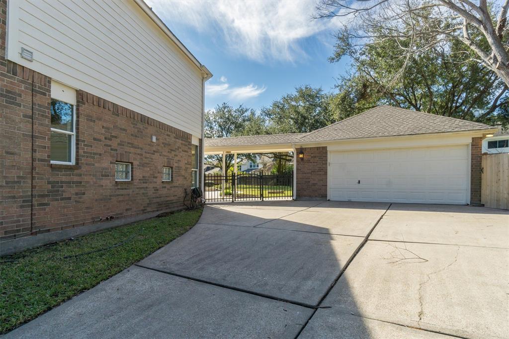 313 Sabal Park Court, League City, Texas image 30