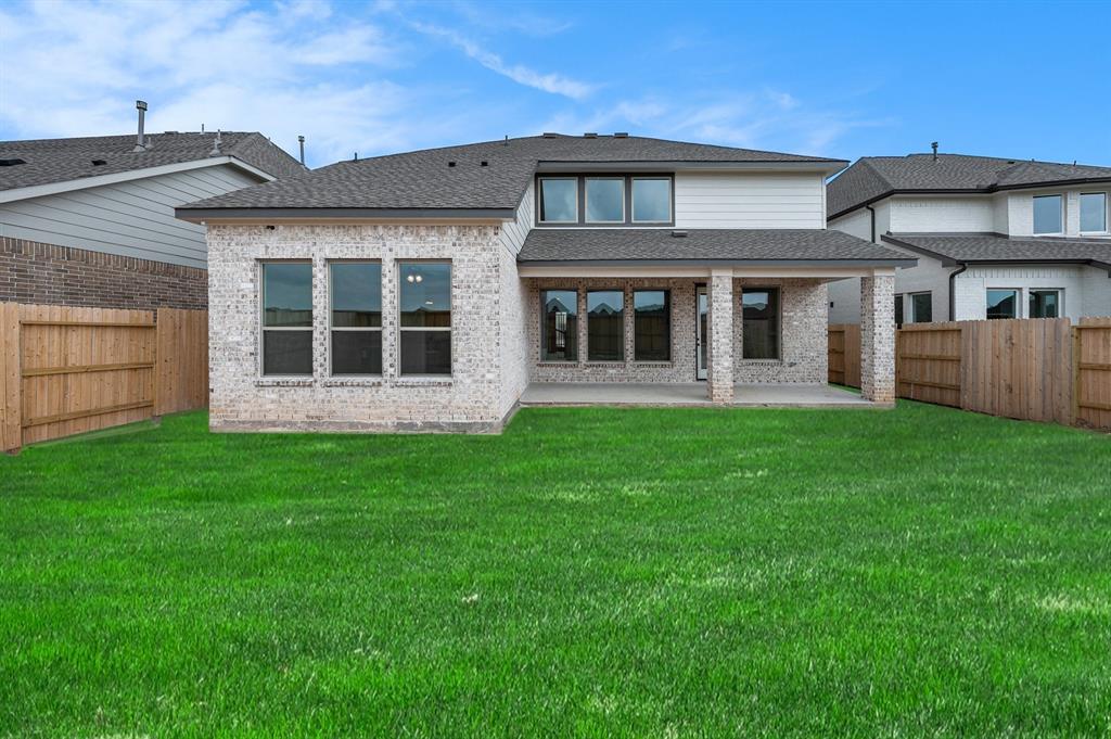 5818 Silver Perch Lane, Manvel, Texas image 28