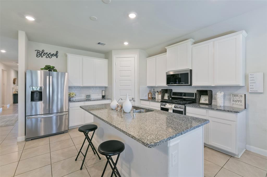 8902 Jasper Lake Drive