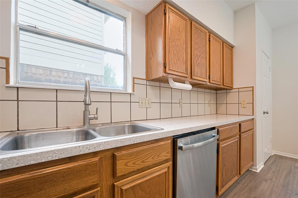 4627 Plymouth Way, Missouri City, Texas image 19