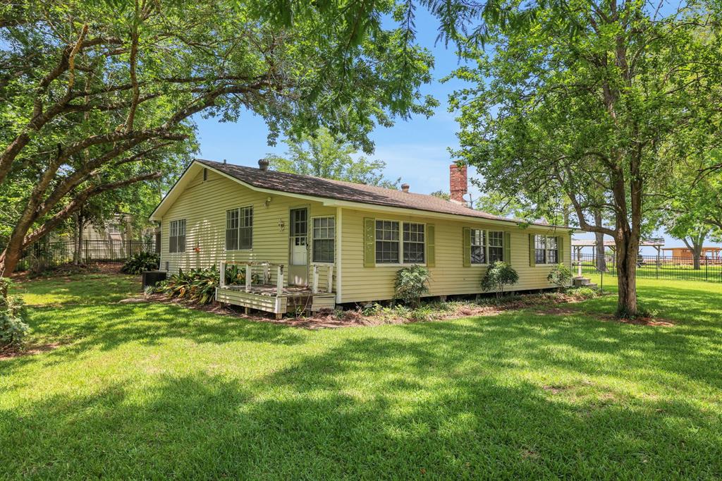 151 Lakeview Circle, Coldspring, Texas image 12