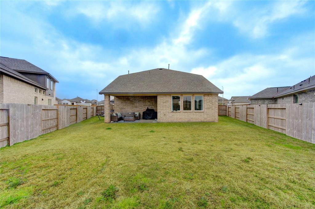 2432 Solaris Bend Drive, Katy, Texas image 44
