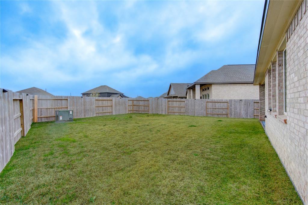 2432 Solaris Bend Drive, Katy, Texas image 43