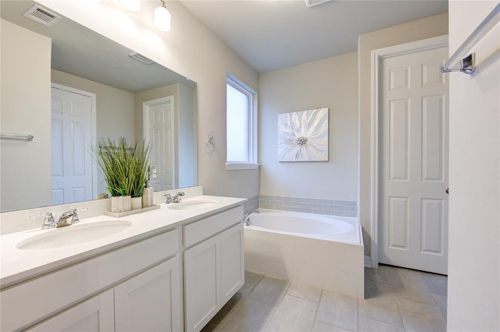 2432 Solaris Bend Drive, Katy, Texas image 30
