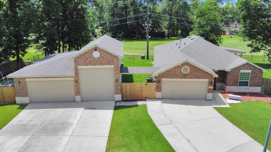 2011 Halyard Drive, Crosby, Texas image 1