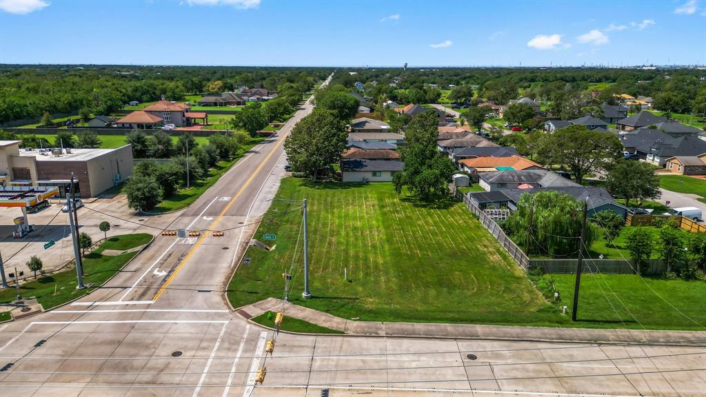 N L Street, La Porte, Texas image 1