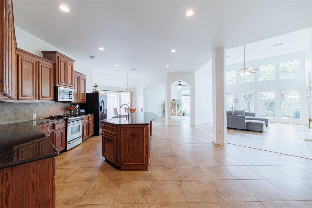 26122 Savory Springs Lane, Katy, Texas image 10