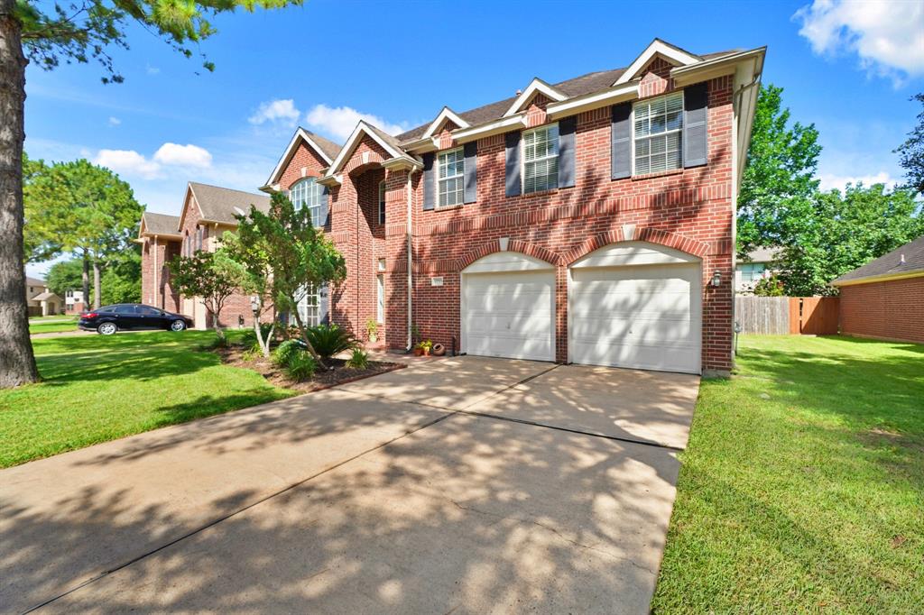 2711 Sedona Creek Drive