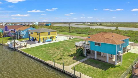 Single Family Residence in Freeport TX 1511 Blue Water Drive.jpg