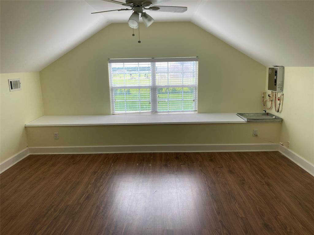 2709 Flores Bayou Bridge Road, Angleton, Texas image 29