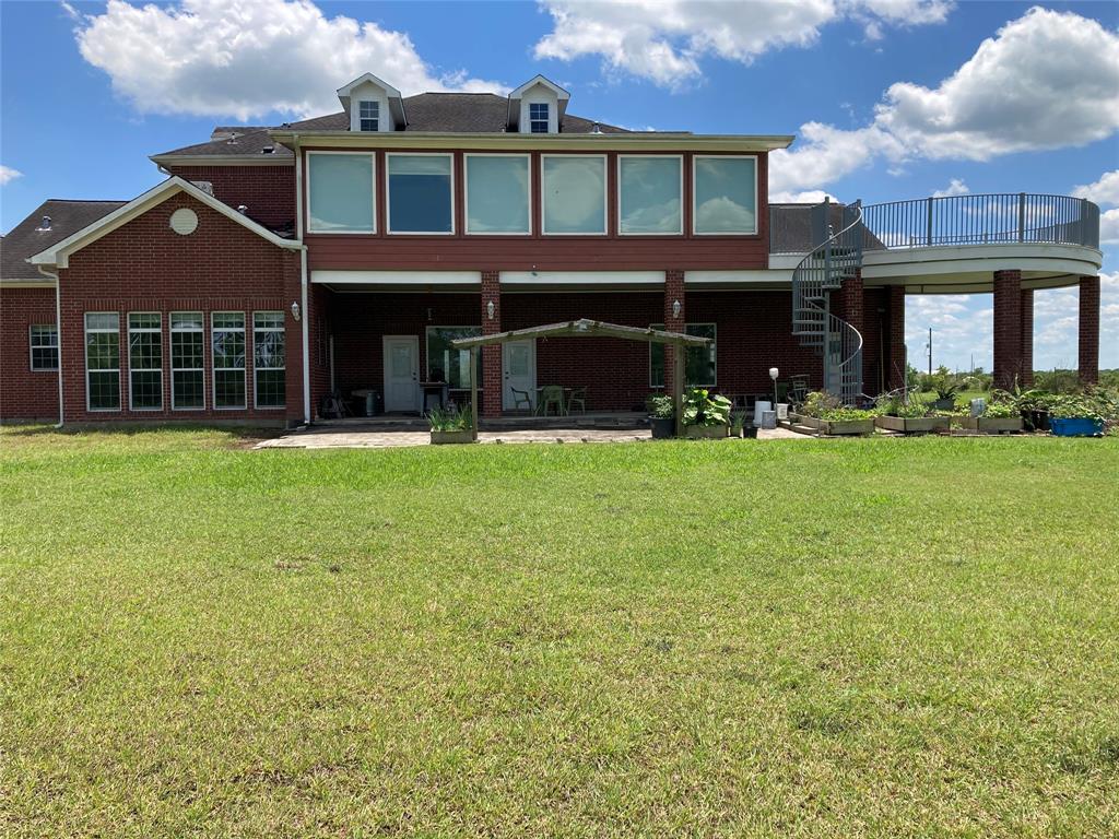 2709 Flores Bayou Bridge Road, Angleton, Texas image 7