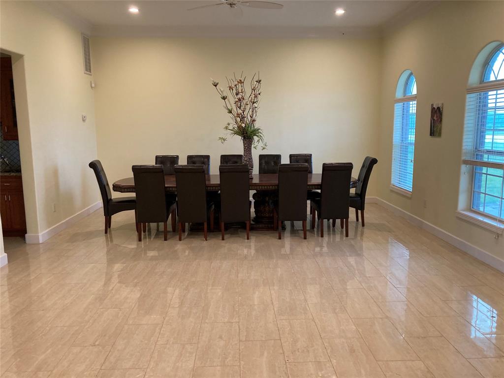 2709 Flores Bayou Bridge Road, Angleton, Texas image 32