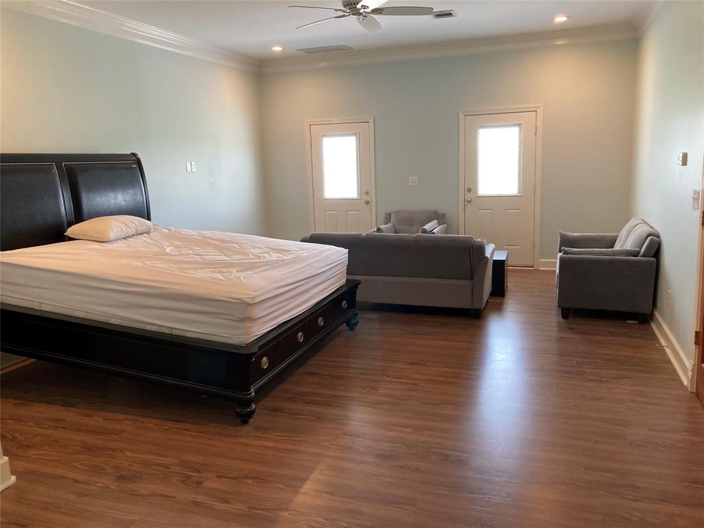 2709 Flores Bayou Bridge Road, Angleton, Texas image 24
