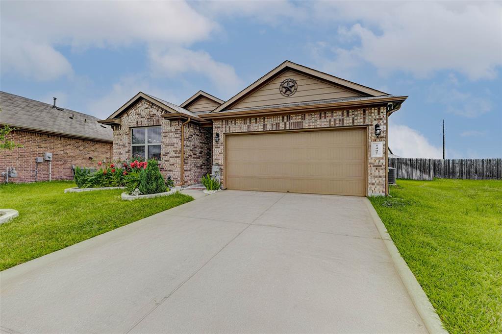 5402 Creekside Ridge Trail