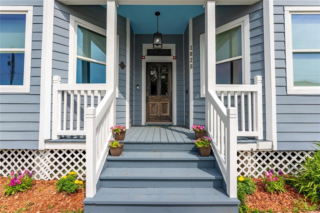 property-search 2 1828 Ursuline Street