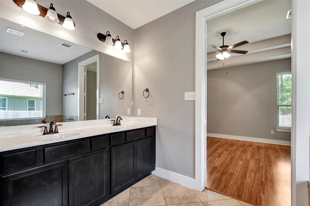 59 Beaconsfield Drive, Magnolia, Texas image 34