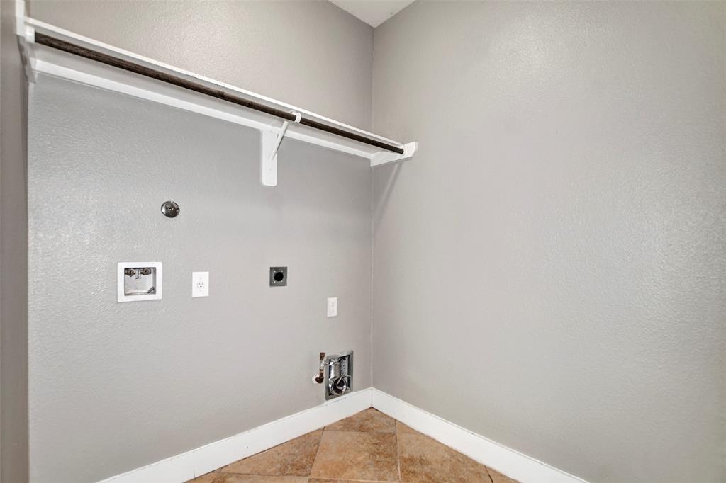 59 Beaconsfield Drive, Magnolia, Texas image 37