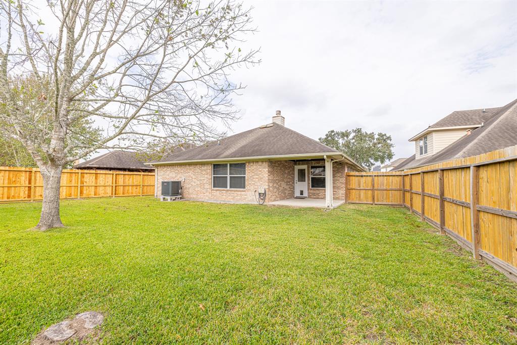 2906 Bristol Bend Ln Lane, Dickinson, Texas image 21