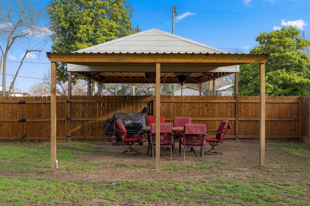 1503 Austin Street, Columbus, Texas image 28