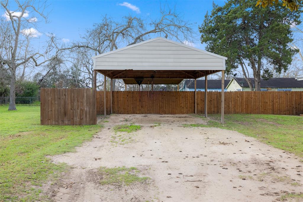 1503 Austin Street, Columbus, Texas image 12