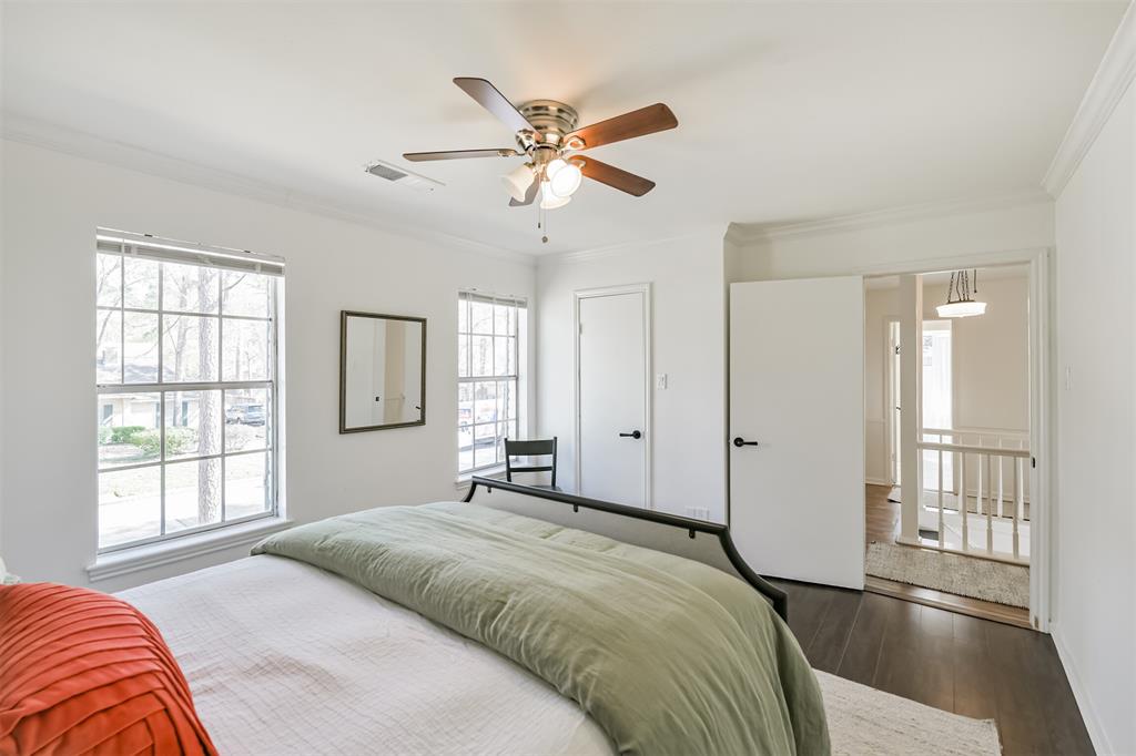 2050 Pine River Drive, Kingwood, Texas image 38