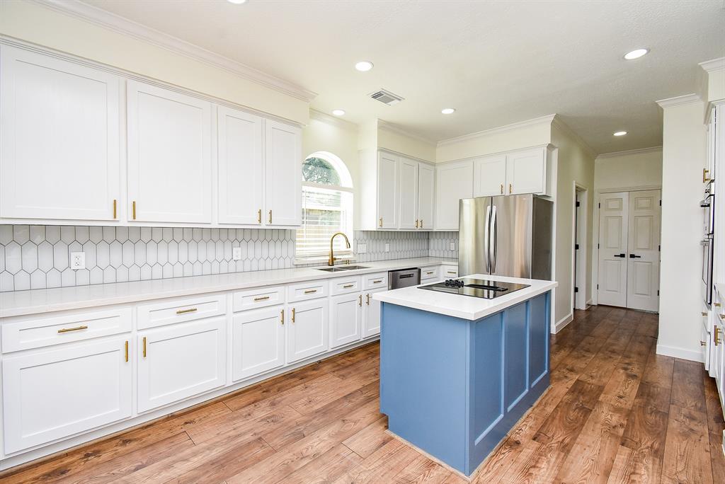 22707 Ravens Lake Drive, Katy, Texas image 19