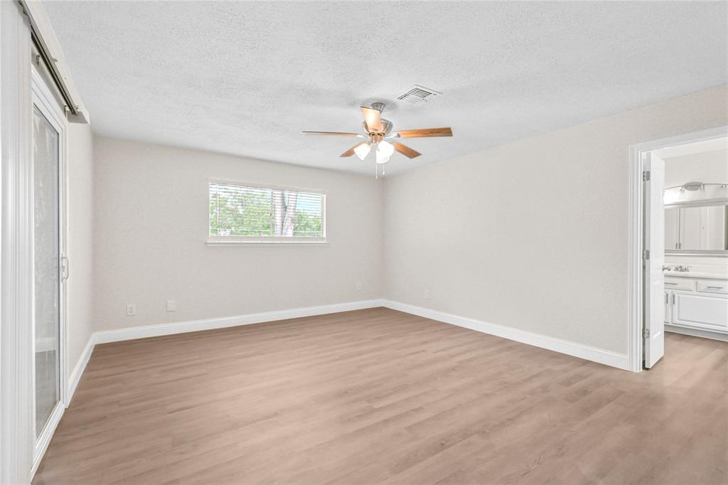 3101 Possum Trot Street, Brenham, Texas image 12