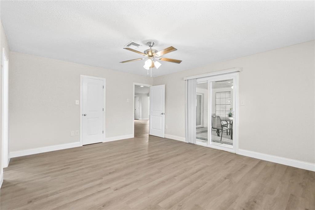 3101 Possum Trot Street, Brenham, Texas image 11