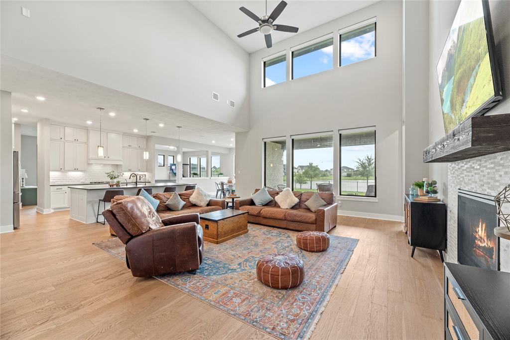 500 Horizon Light Lane