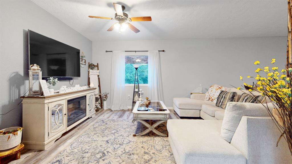 28711 Robinson Road, Conroe, Texas image 33