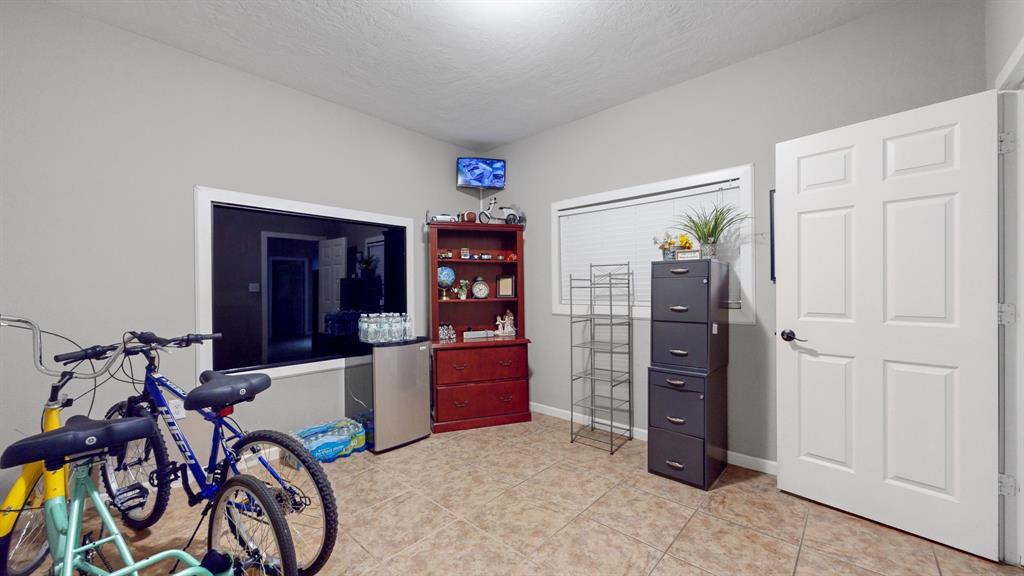 28711 Robinson Road, Conroe, Texas image 24