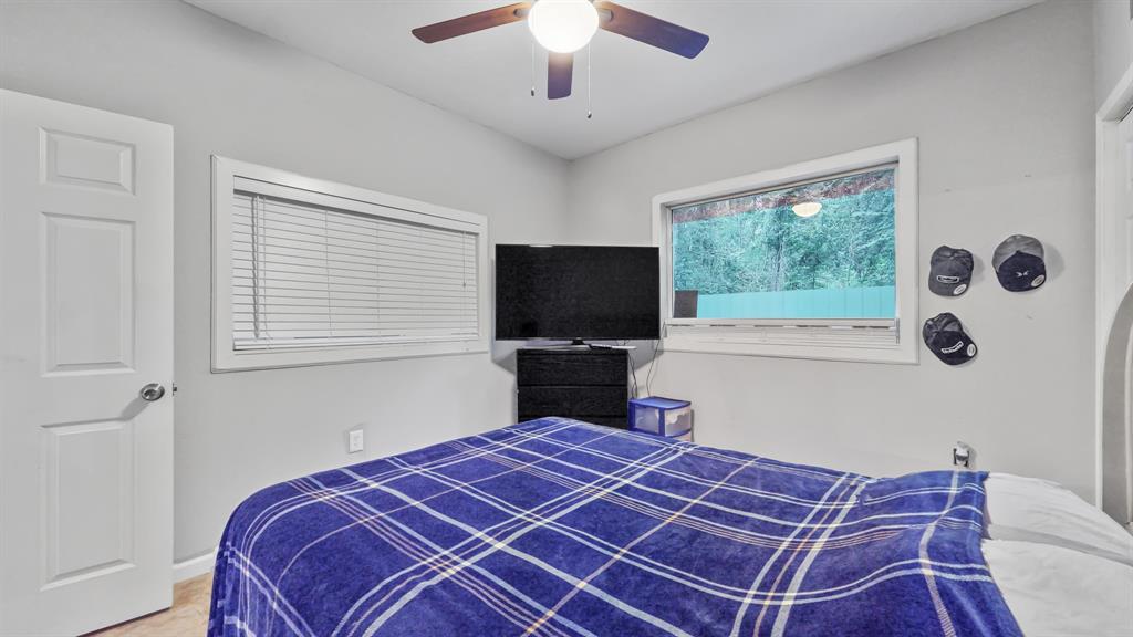 28711 Robinson Road, Conroe, Texas image 38