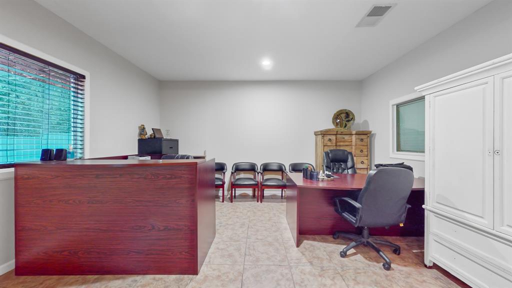 28711 Robinson Road, Conroe, Texas image 15