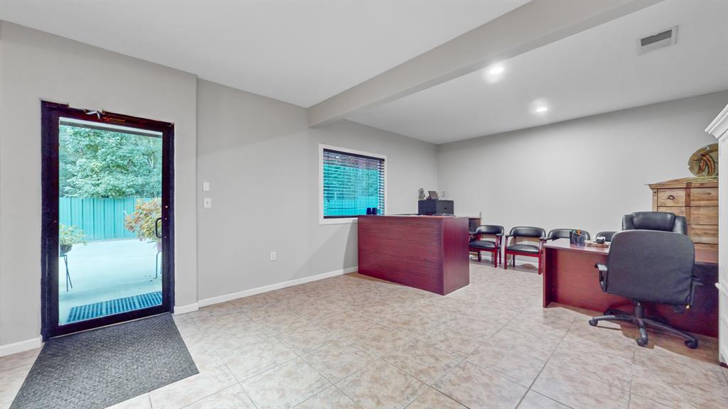 28711 Robinson Road, Conroe, Texas image 17