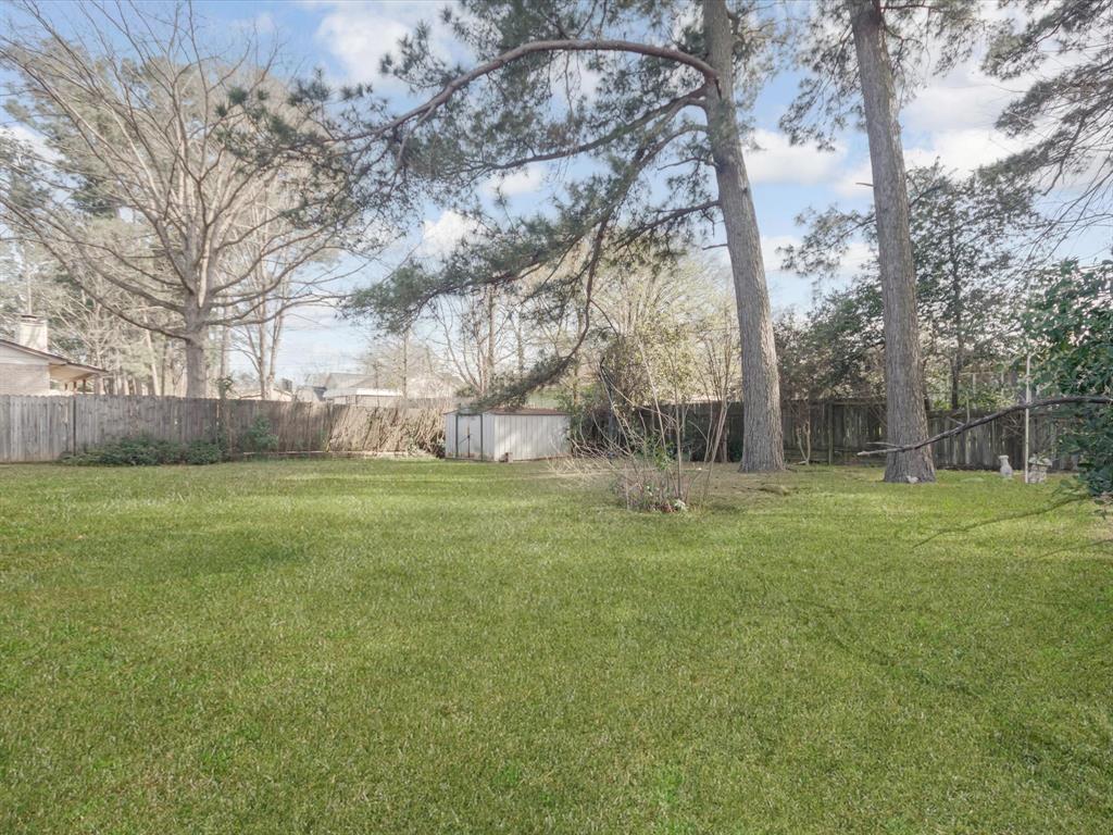 827 Scarlet Oak Street, Nacogdoches, Texas image 18