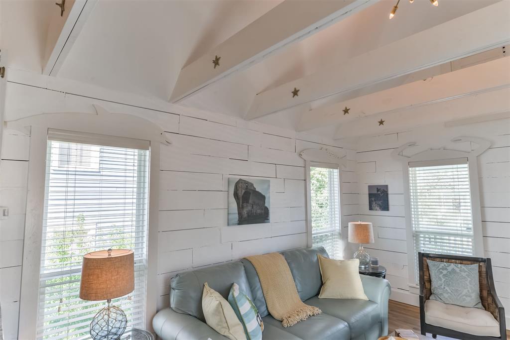 1511 Mechanic Street, Galveston, Texas image 8