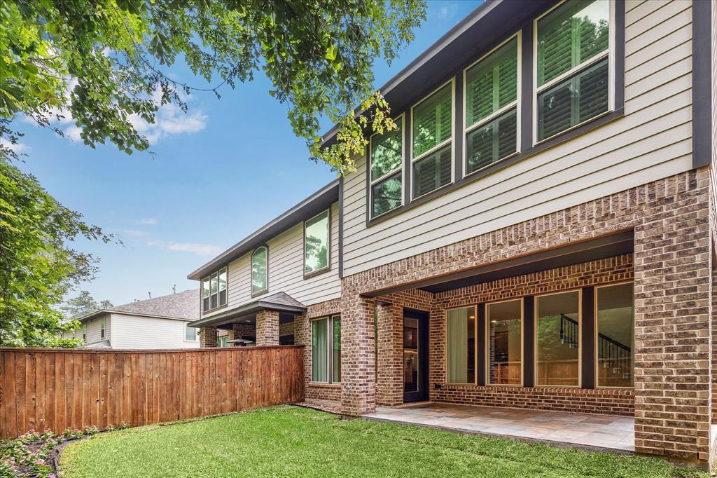 35 Daffodil Meadow Place, Tomball, Texas image 29