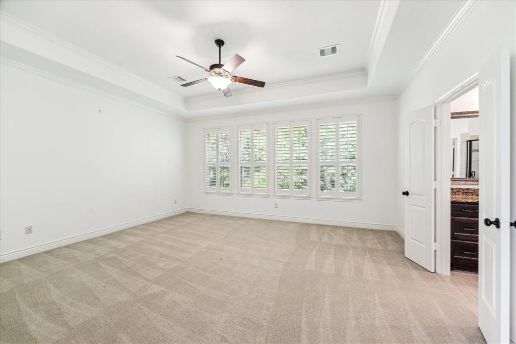 35 Daffodil Meadow Place, Tomball, Texas image 16